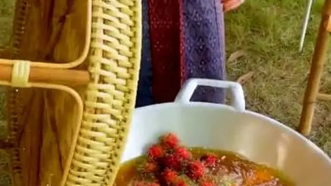 6 Potret Makanan Tak Seharusnya Digoreng Ini Aneh Banget, Bikin Tepuk Jidat