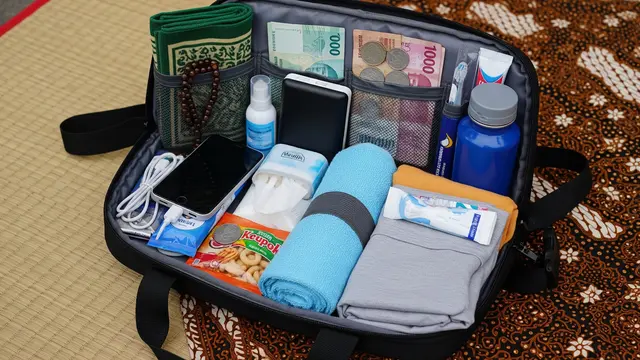 7 Barang Wajib di Tas Kecil saat Mudik, Perjalanan Tenang dan Bebas Khawatir