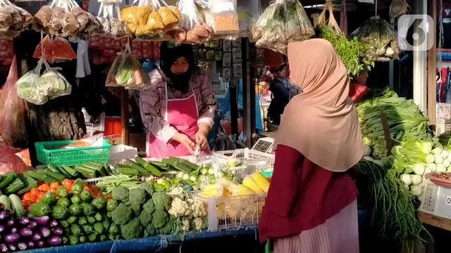 Susul Kenaikan BBM, Harga-Harga di Pasar Mega Gunung Putri Bogor Mulai Naik
