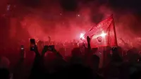 15 Cuitan Bahagia Fans setelah Liverpool Juarai Premier League, Penantian 30 Tahun Terbayarkan