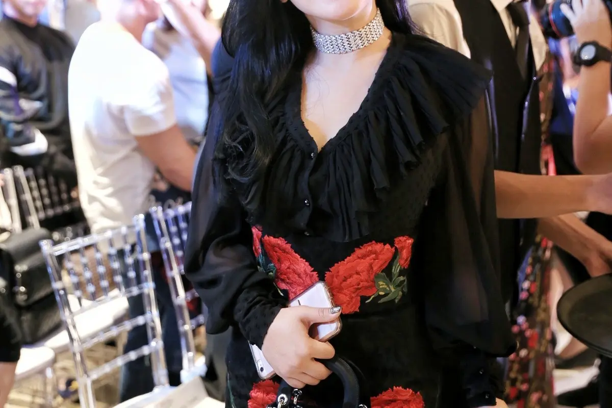 [Bintang] Syahrini