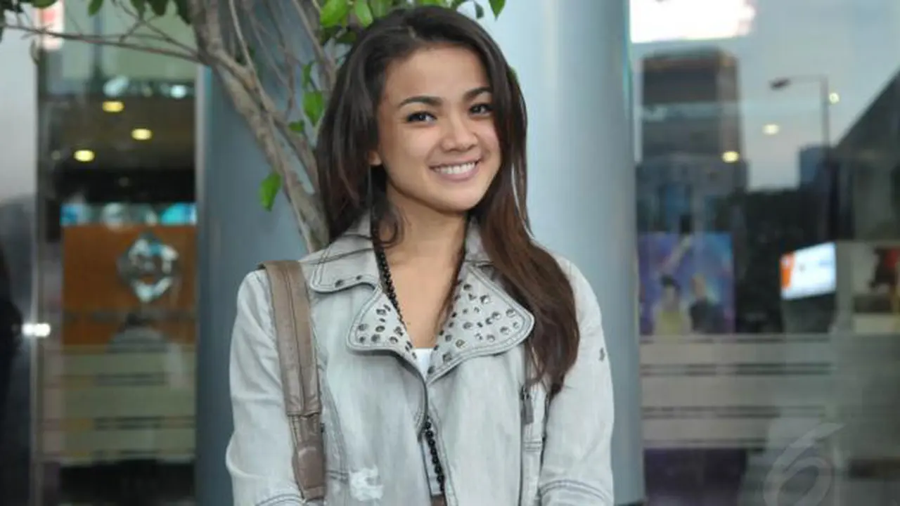 Nirina Zubir 