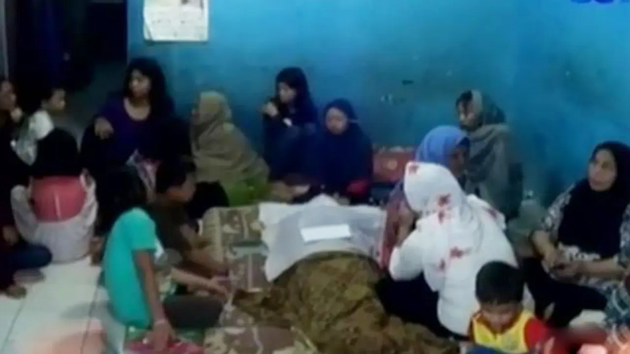 VIDEO: Duka Keluarga Pengemudi Go-Jek yang Dibunuh di Mal Sunter