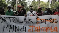 Jakmania Unjuk Rasa Jelang Pengumuman Lokasi Final Piala Presiden