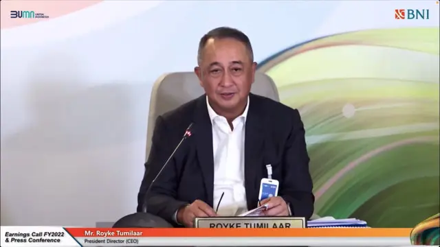 Direktur Utama BNI Royke Tumilaar saat paparan publik kinerja keuangan 2022 PT Bank Negara Indonesia Tbk (BBNI), Selasa (24/1/2023) (Foto: Tangkapan layar/Pipit I.R)