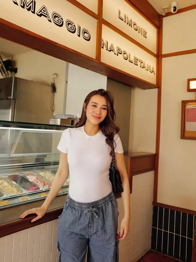 Gaya Kasual Stylish ala Bumil Aaliyah Massaid Kencan dengan Thariq Halilintar di Akhir Pekan