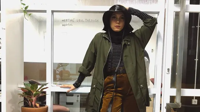 6 Inspirasi Hijab Outfit ala Jenahara yang Kasual dan Stylish