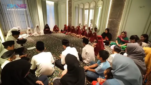 6 Potret Syukuran Rumah Baru Nagita Slavina dan Raffi Ahmad, Buka Puasa Bersama