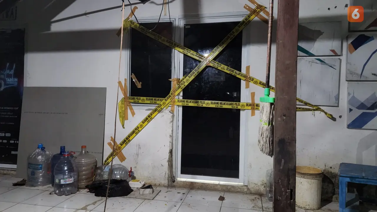 Sekretariat kemahasiswaan di UNM yang diduga jadi bunker narkoba (Liputan6.com/Fauzan)