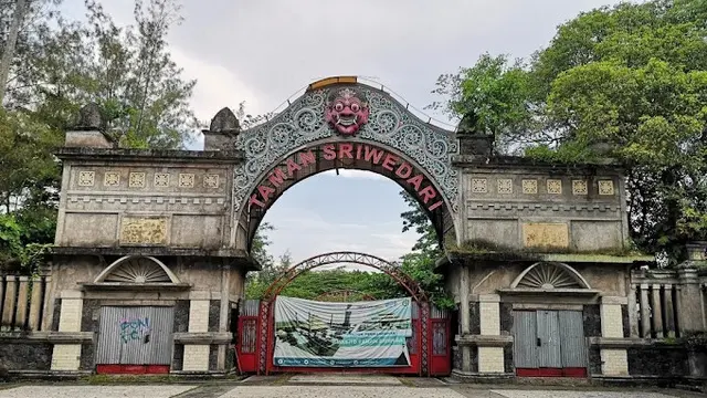 Taman Sriwedari: Ruang Hijau di Tengah Kota yang Sarat Nilai Historis