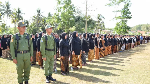 Ribuan masyarakat adat Banokeling mengikuti upacara peringatan Hari Kesaktian Pancasila, 1 Oktober 2023. (Foto: Liputan6.com/Humas Pemkab Banyumas)
