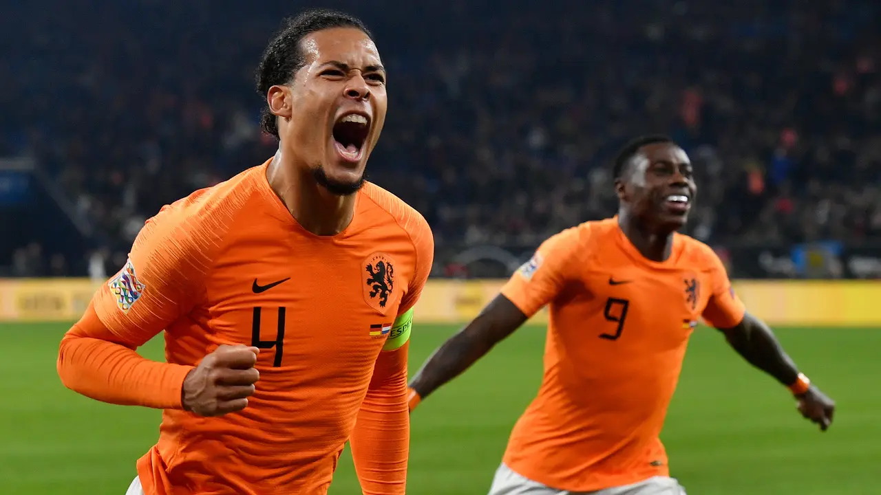 FOTO: 7 Bek Tengah Kelas Dunia yang Berasal dari Belanda