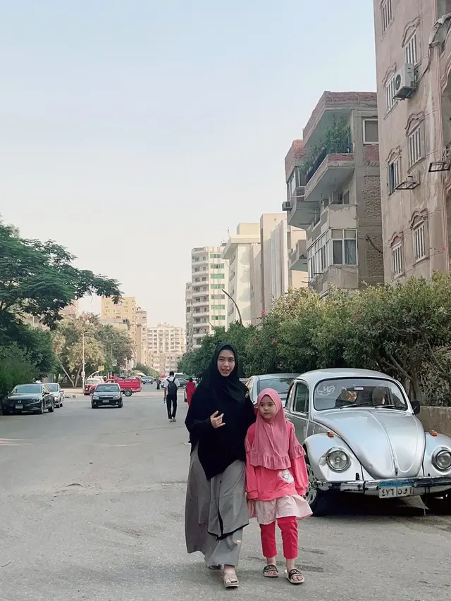 [Fimela] Maryam dan Oki Setiana Dewi