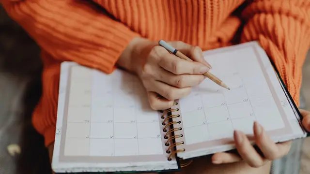 Ilustrasi Wanita Perfeksionis