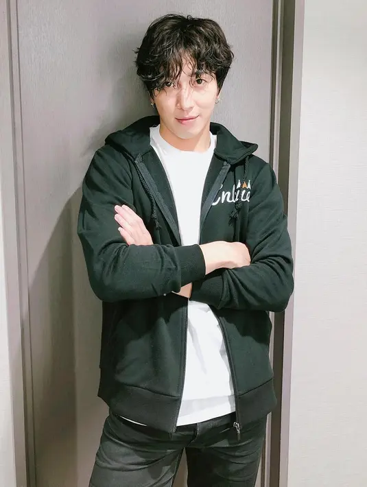 Akan tetapi kali ini, ia lolos dan mendapat nilai dari tes wawancara itu. Polisi sendiri sudah memanggil seorang profesor untuk dimintai keterangan. (Foto: instagram.com/jyheffect0622)