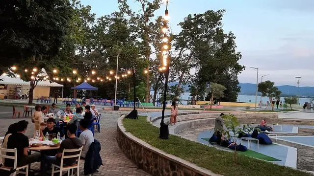 Wisata Kuliner Ramadan Water Sport Kendari, Mengubah Sejarah di Teluk Kendari