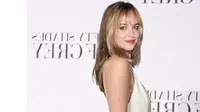 Foto Bugilnya Tersebar, Begini yang Dirasakan Dakota Johnson