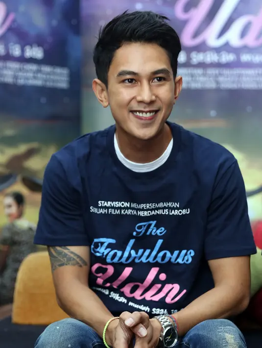 Fandy Christian belum mengetahui apa jenis kelamin pada jabang bayi yang dikandung Dahlia Poland. Dokter kandungan pun menyarankan Dahlia dapat periksa pada bulan berikutnya. (Andy Masela/Bintang.com) 