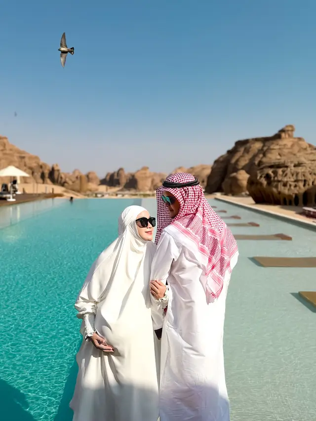 Usai Jalani Umrah, Ini 7 Momen Baby Moon Anisa Rahma Bersama Suami di AlUla