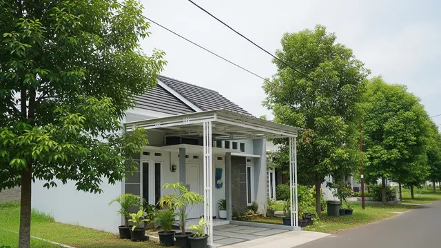 Kanopi Baja Ringan dengan Atap Spandek