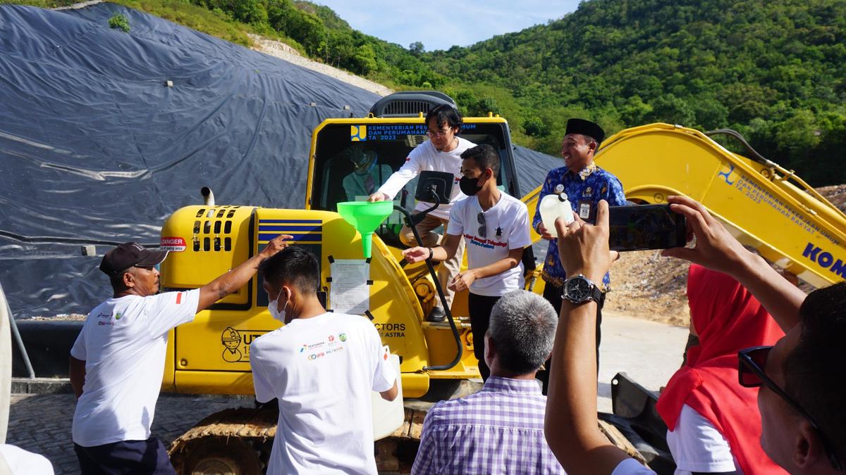Teknologi Ini Sulap Sampah Plastik Jadi Bahan Bakar Setara Solar