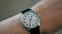 Jam Tangan Bulat Cocok Dipadukan dengan Gelang Model Apa untuk Tampilan Stylish? Ini Panduanya