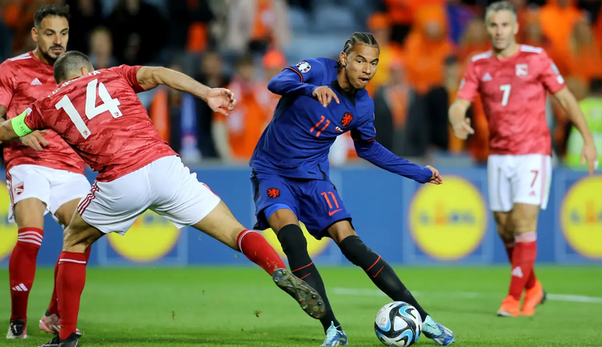 Laga matchday 10 Grup B Kualifikasi Euro 2024 itu berakhir dengan kemenangan telak 6-0 bagi Belanda. (AP Photo/Joao Matos)