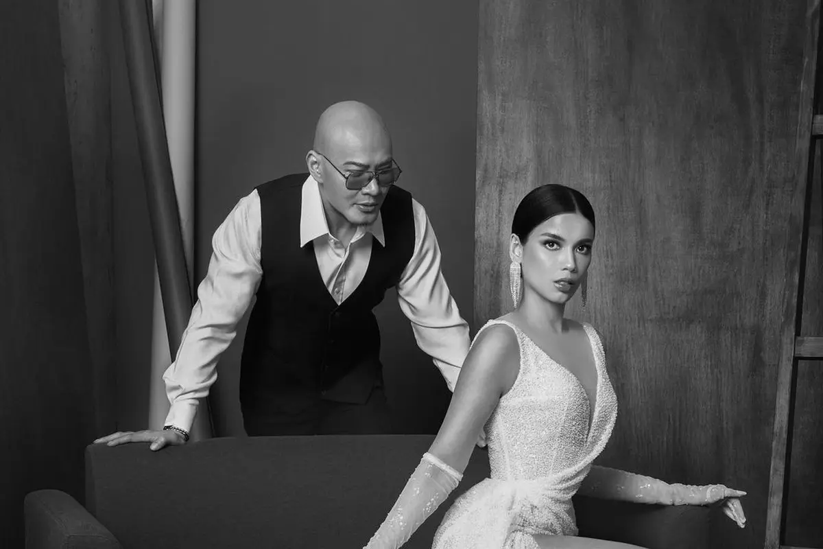 Romansa Foto Preweding Sabrina Chairunnisa-Deddy Corbuzier