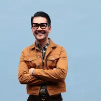 Bintang film Ca Bau Kan itu rutin menjalankan olahraga yang disebutnya olahraga egois. Maksudnya, olahraga yang hanya dilakukan sendiri, tanpa harus menunggu teman seperti futsal, badminton dll. (Nurwahyunan/Bintang.com)