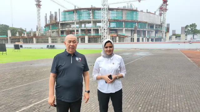 Ketum Perbasi Danny Kosasih dan Sekjen Nirmala Dewi