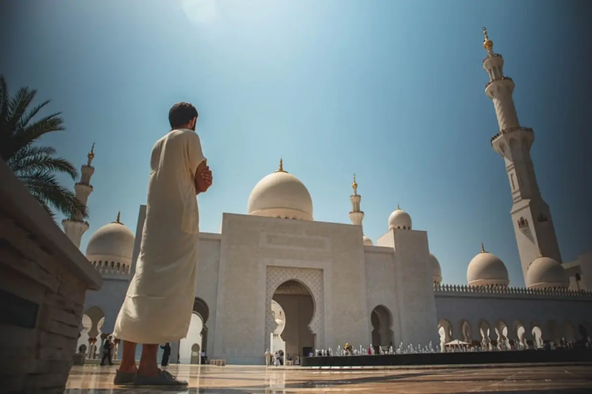 Top 3: Doa Rasulullah SAW di Akhir Ramadhan dan Amalan-Amalannya