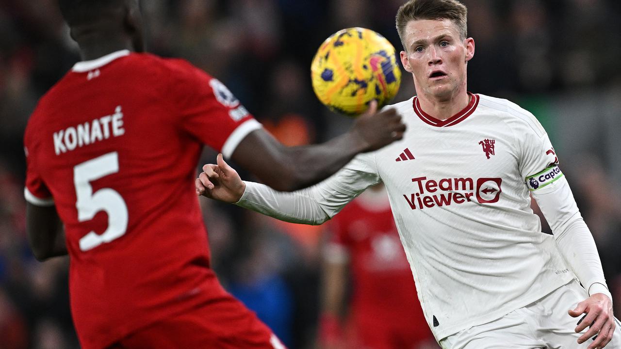 Scott McTominay (Kanan)