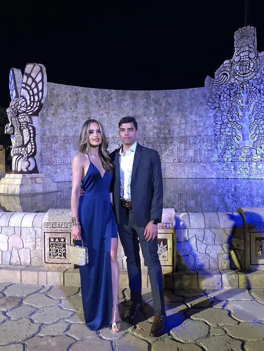 Aktris Cinta Laura tergolong jarang mengumbar kemesraan bersama cowok. Begitu juga terkait kriteria pria yang nantinya menjadi pendamping hidupnya. Baginya, yang terpenting pintar dan pekerja keras. (Instagram/soyfrankgarcia)