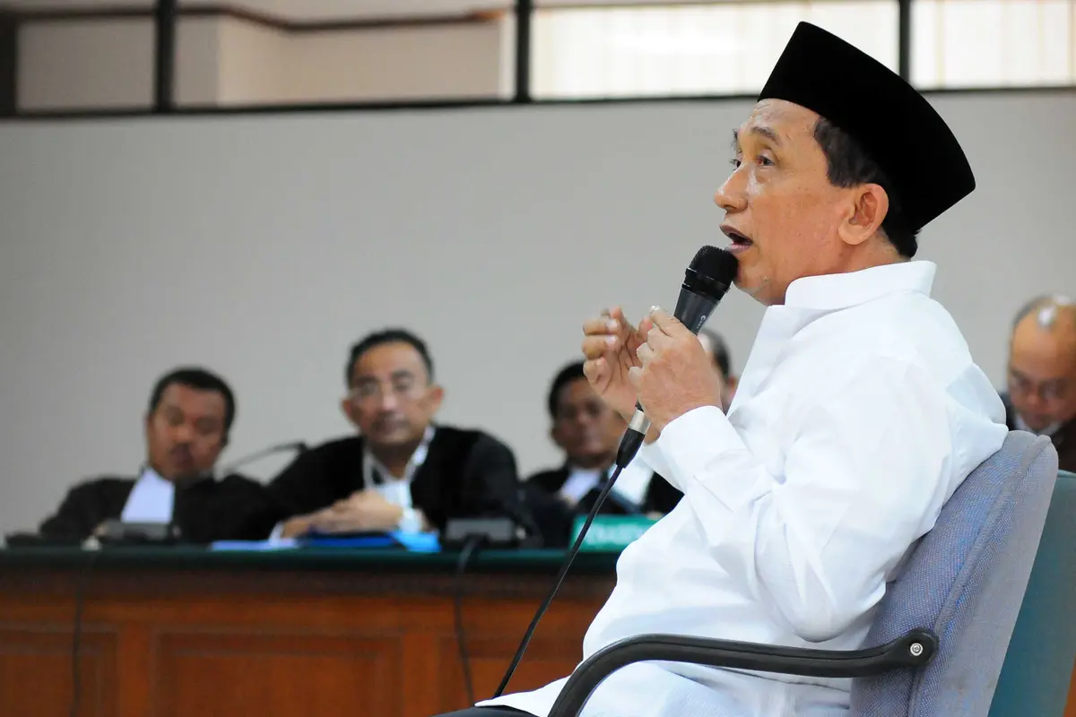 Fuad Amin Imron