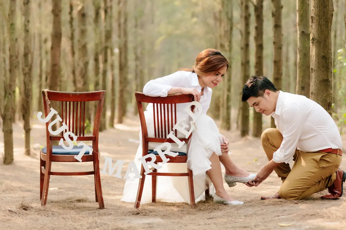 couple bahagia romantis