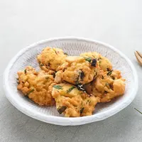 Ilustrasi tahu telur goreng/copyrightshutterstock/tyasindayanti