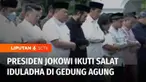 Presiden Joko Widodo mengikuti salat Iduladha di halaman Gedung Agung, Kompleks Istana Negara Yogyakarta, Kamis pagi. Seusai menunaikan salat Iduladha, Jokowi menyapa warga yang ada di depan Gedung Agung. Sejumlah warga pun diajak masuk halaman Gedun...