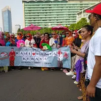 Gotong Royong Perempuan Memberikan Dukungan bagi Penetapan  Kebaya sebagai Warisan Budaya Tak Benda Asal Indonesia