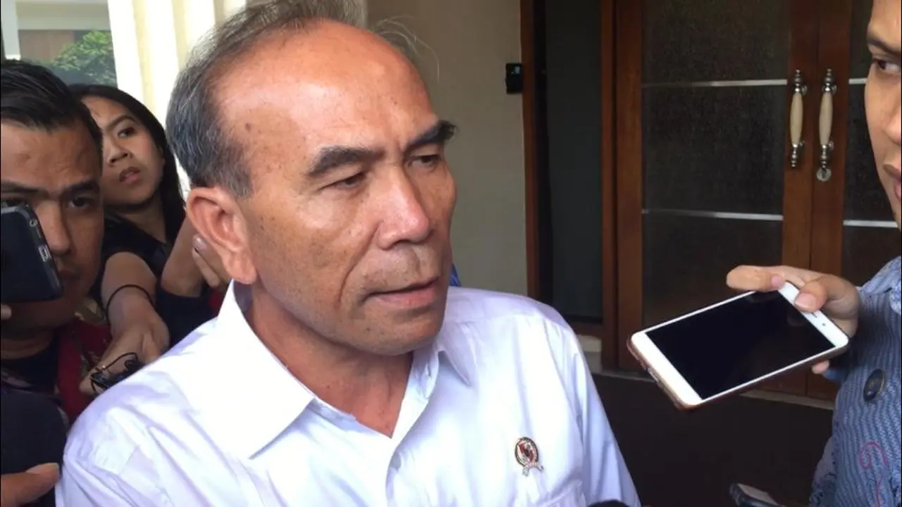 Kepala Badan Siber dan Sandi Negara (BSSN) Letjen (Purn) Hinsa Siburian di Kemenko Polhukam, Jumat (30/8/2019).