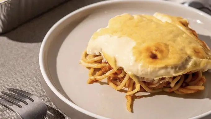 Merasakan Bruule Spaghetti Secara Dine In