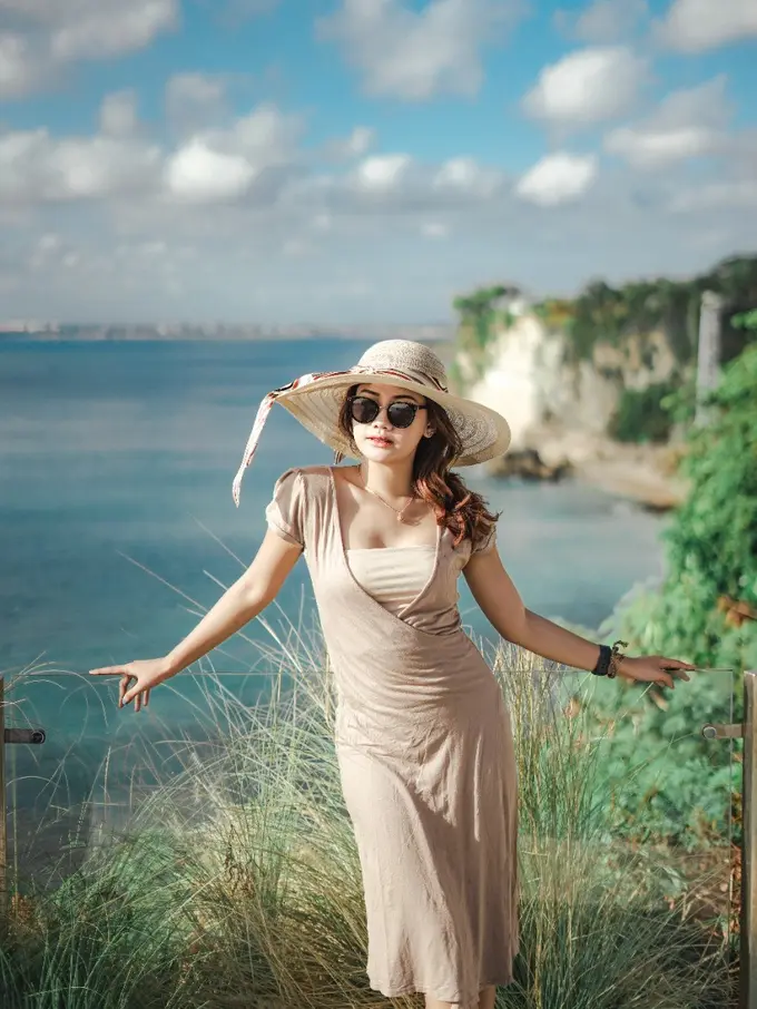 Selebgram Athaya Ghina