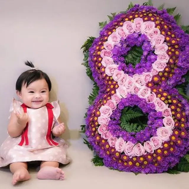 [Fimela] 9 Potret Transformasi Baby Ameena dari Usia 1 Hingga 9 Bulan