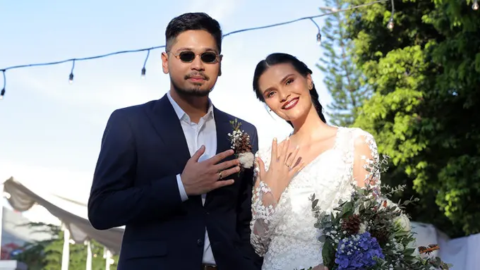 [Bintang] Petra Sihombing dan Firrina Sinatrya