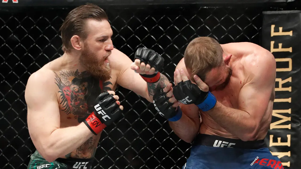 Ganas, McGregor Taklukkan Cowboy Cerrone dalam 40 Detik
