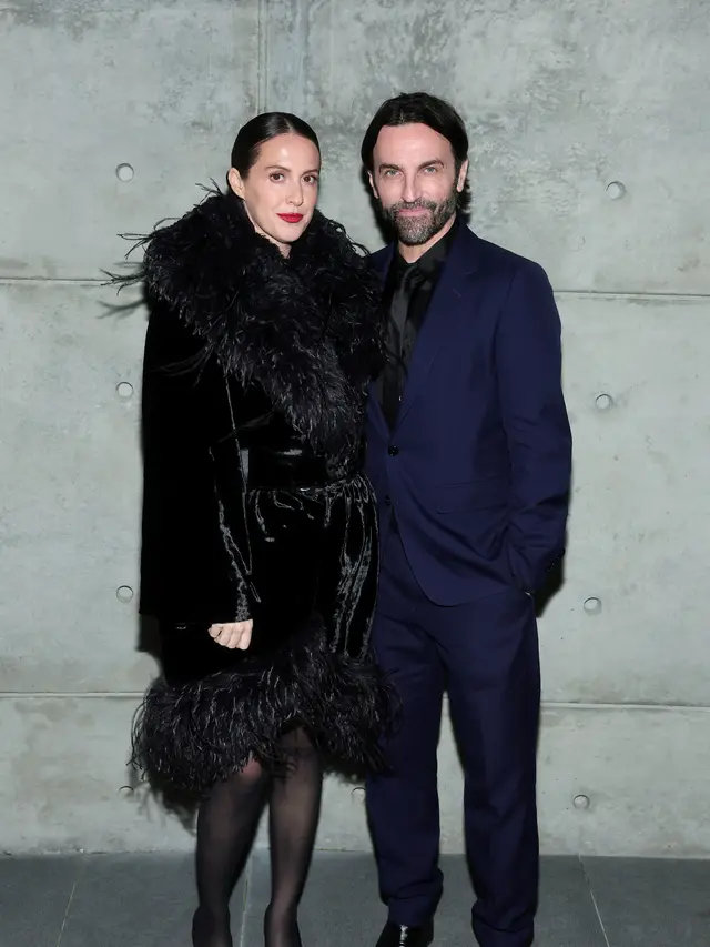 Deretan Selebriti Hadiri Makan Malam Louis Vuitton Sebelum Jelang Golden Globes 2026, Mulai dari Lisa BLACKPINK hingga Ana de Armas