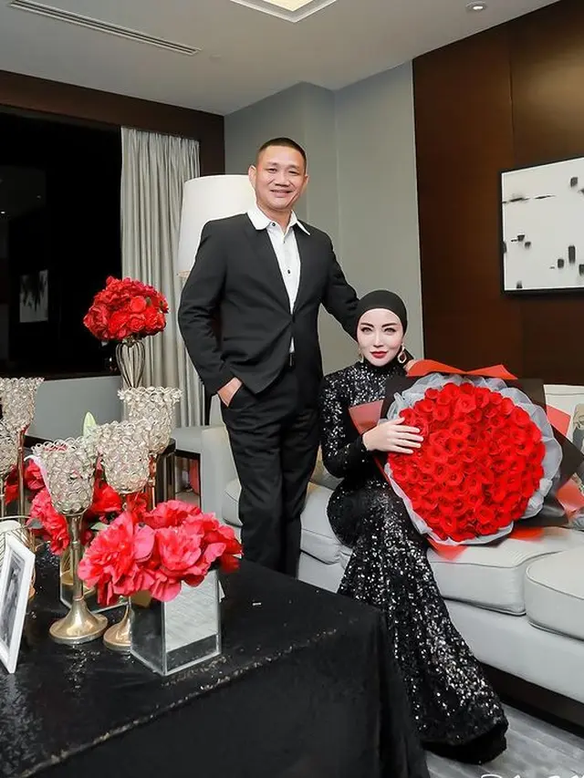 Tampil Kompak dengan Suami, Ini 7 Momen Ulang Tahun Bella Shofie yang Mewah