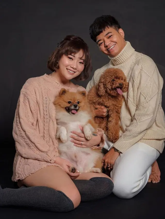 Potret Prewedding Reza Arap dan Wendy Bersama Anjing Lucu dan Menggemaskan