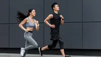 Dari Running Shoes, Sport Apparel, Sampai Sneakers, Sekarang Kamu Bisa Temukan Produk Nike Official di Shopee!