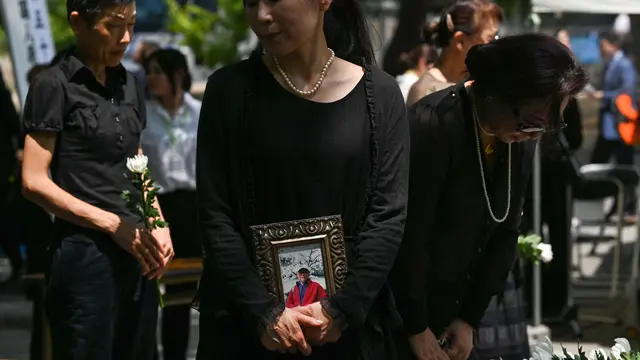 Jelang Peringatan 80 Tahun Pengeboman, Kubah Bom Atom di Hiroshima Ramai Dikunjungi Peziarah