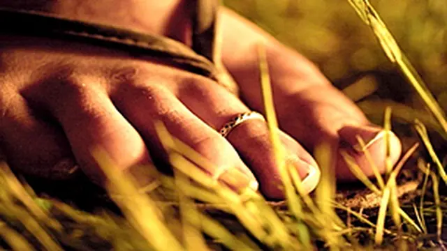 cincin-kaki-130830c-t.jpg